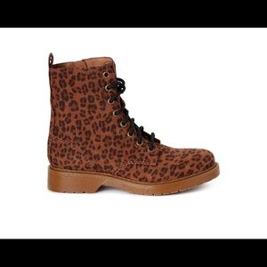 Time and Tru’s Lug Boots leopard